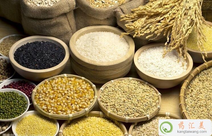 常吃這7種食物可以有效改善失眠 常吃這7種食物可以有效改善失眠