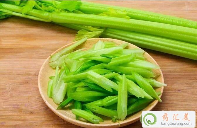 芹菜與什么食物搭配吃最好 芹菜與什么食物搭配吃最好