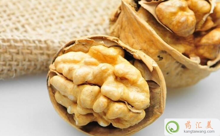 失眠吃核桃好 失眠吃核桃好